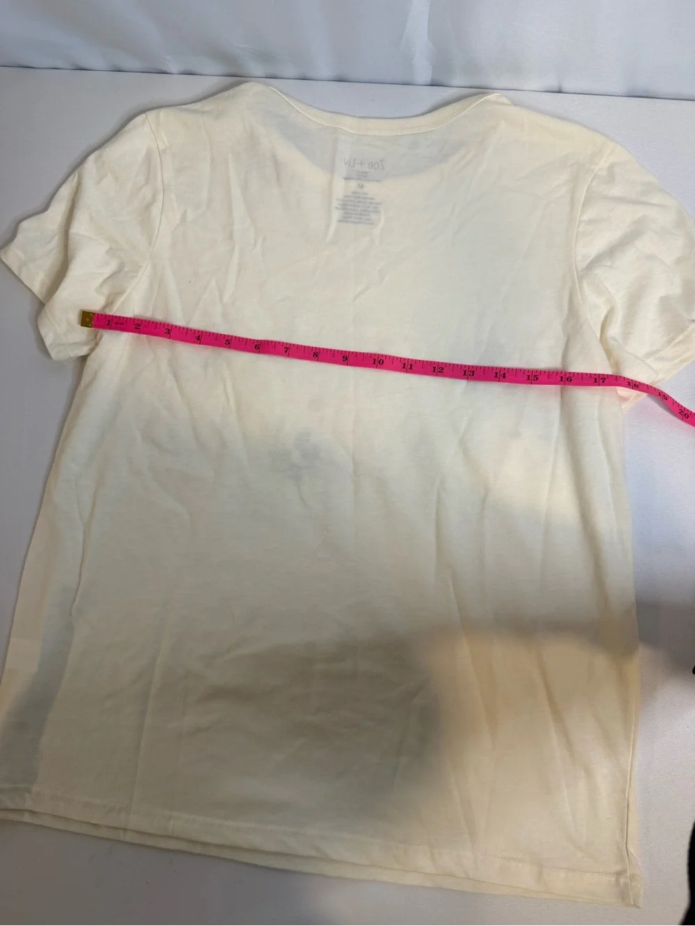 Zoe + Liv NWT Floral Graphic Tee Cream Size Medium Cottagecore Boho